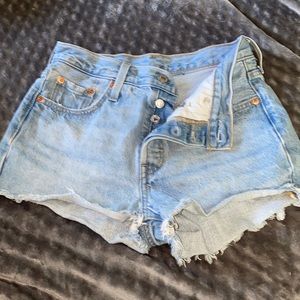 Levi’s jean shorts